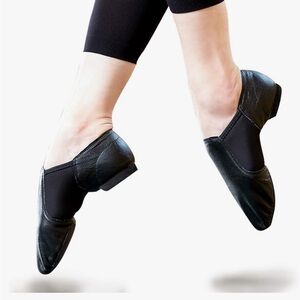 Jazz shoes size 1 big kid